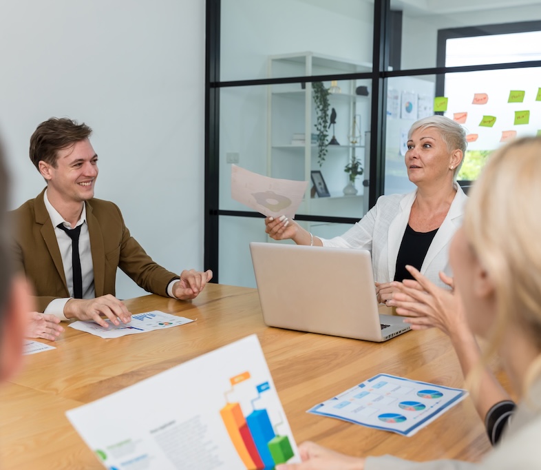 B2B Performance Marketing Agentur